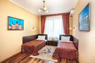 Гостиница Грац Краснодар Стандартный двухместный номер с 2 отдельными кроватями-1